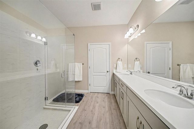 14902 CARAVAN AVENUE, Odessa, FL 33556