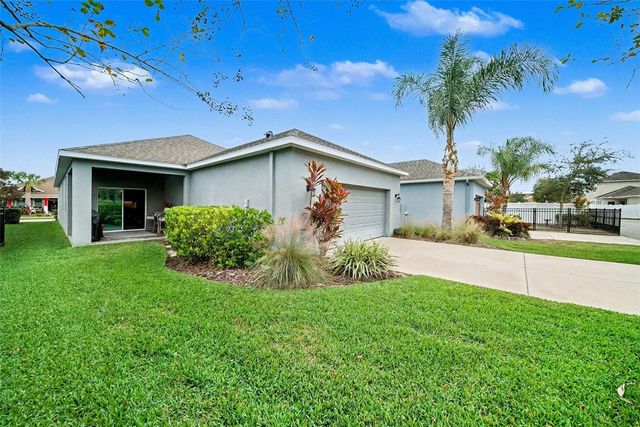 14902 CARAVAN AVENUE, Odessa, FL 33556