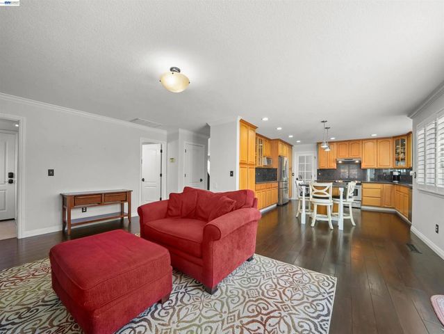 45399 Little Foot Pl, Fremont, CA 94539