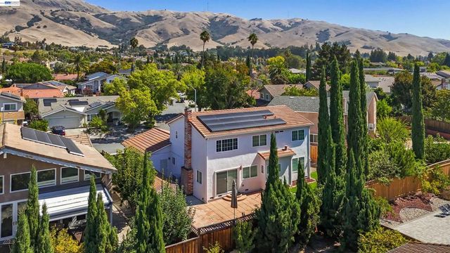45399 Little Foot Pl, Fremont, CA 94539