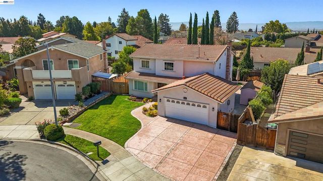 45399 Little Foot Pl, Fremont, CA 94539