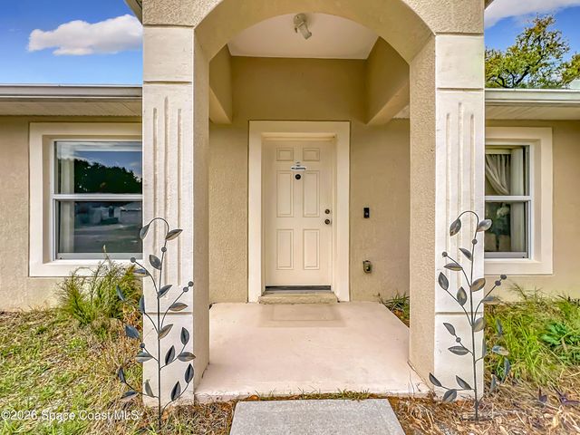 4390 Ponds Drive, Cocoa, FL 32927