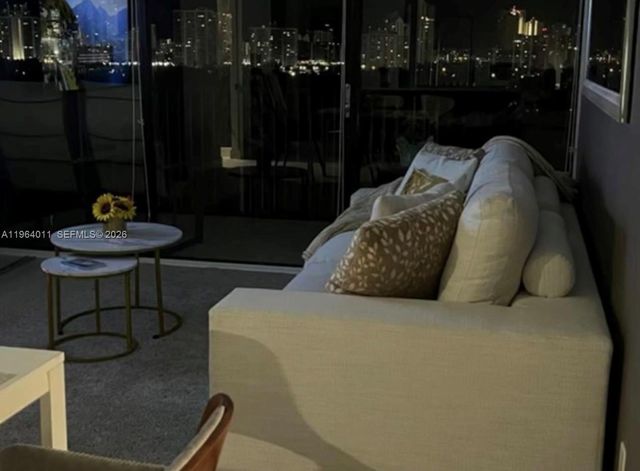 20379 W Country Club Dr 1038, Aventura, FL 33180