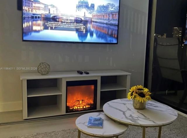 20379 W Country Club Dr 1038, Aventura, FL 33180