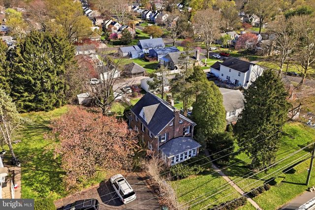 715 N EASTON RD, Glenside, PA 19038