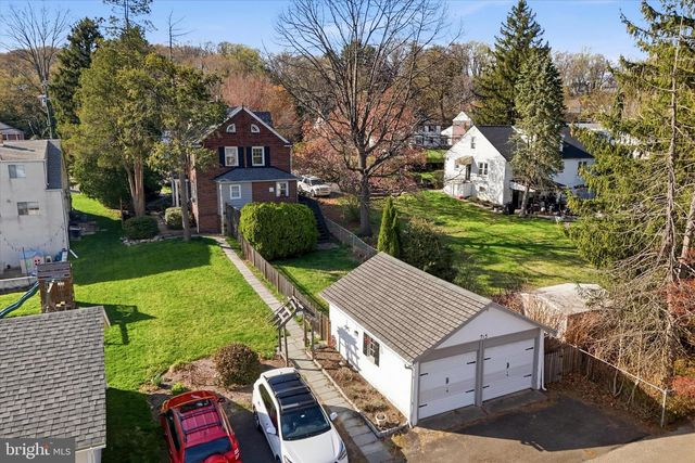 715 N EASTON RD, Glenside, PA 19038