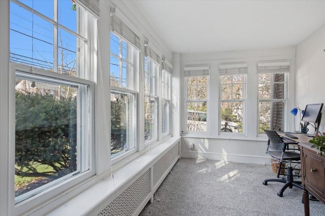 715 N EASTON RD, Glenside, PA 19038