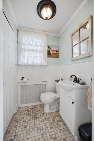 715 N EASTON RD, Glenside, PA 19038