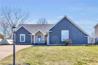 5265 Lisa Way, North Ridgeville, OH 44039
