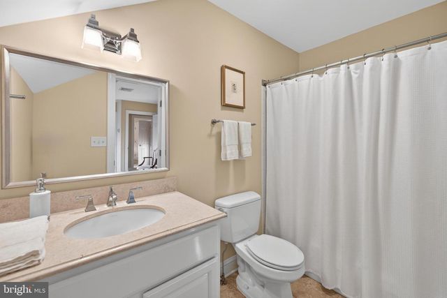 23650 GRASTY PL, Middleburg, VA 20117