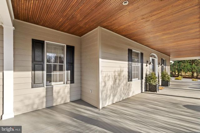 23650 GRASTY PL, Middleburg, VA 20117