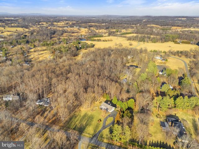 23650 GRASTY PL, Middleburg, VA 20117