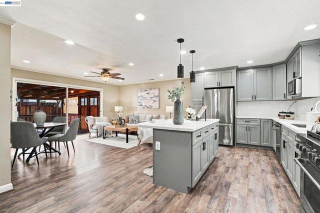 8278 Juniper Ave, Newark, CA 94560
