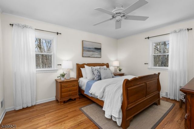 181 Center Ave, Chatham Boro, NJ 07928