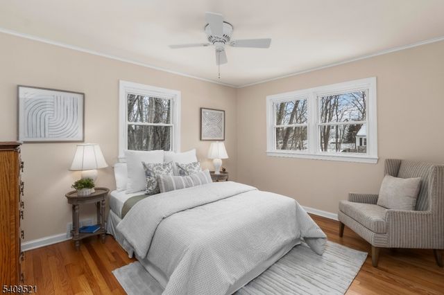 181 Center Ave, Chatham Boro, NJ 07928