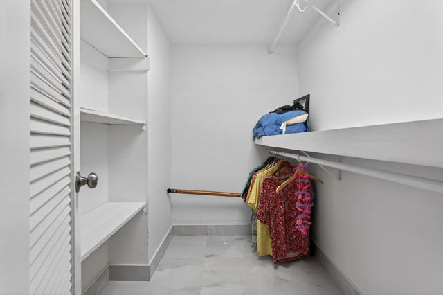 2134 NE 36th Street 82, Lighthouse Point, FL 33064