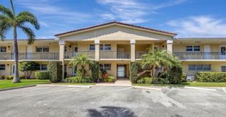2134 NE 36th Street 82, Lighthouse Point, FL 33064