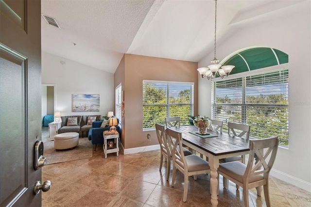 10764 70TH AVENUE 1306, Seminole, FL 33772