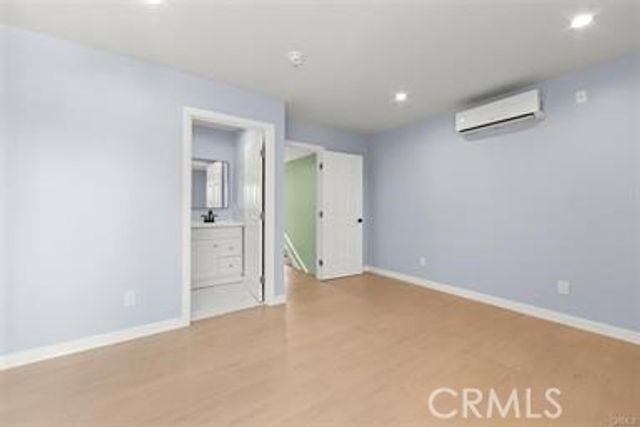 20239 Hartland St, Winnetka (los Angeles), CA 91306