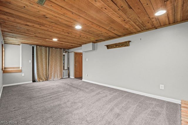 111 Highland Avenue, Munroe Falls, OH 44262
