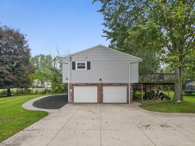 111 Highland Avenue, Munroe Falls, OH 44262