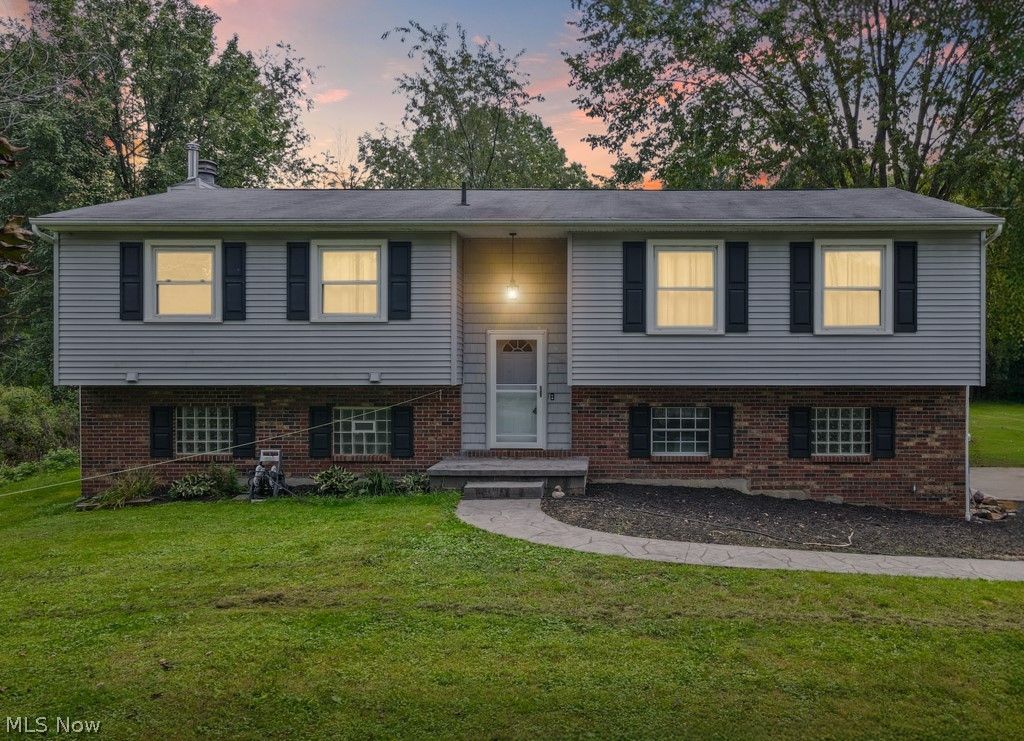 111 Highland Avenue, Munroe Falls, OH 44262