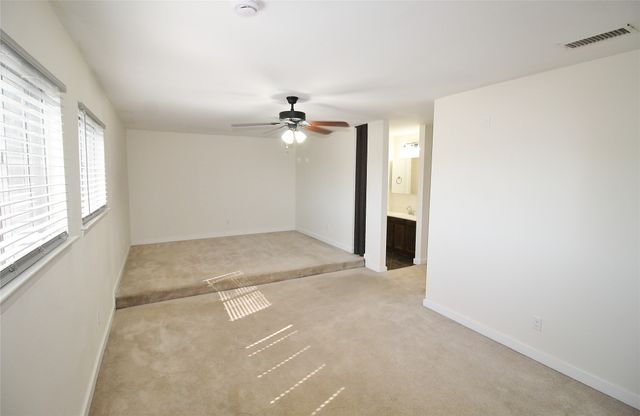 822 Via Valencia, Mesquite, TX 75150