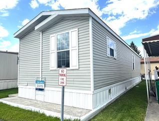 10 Cedar Street, Countryside, IL 60525