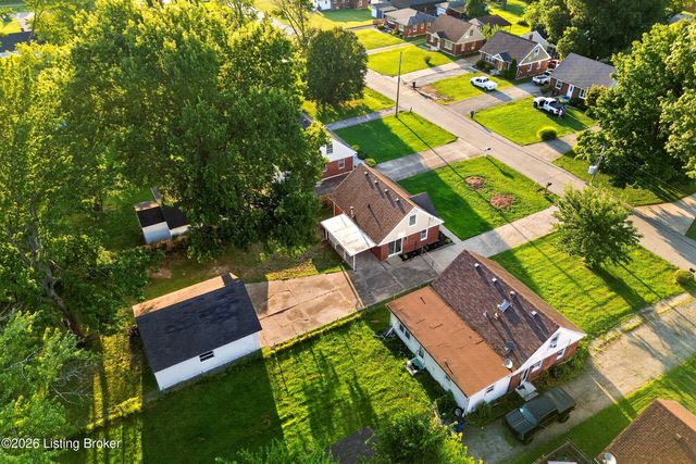 1006 Meadow Hill Rd, Louisville, KY 40219