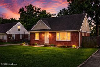 1006 Meadow Hill Rd, Louisville, KY 40219