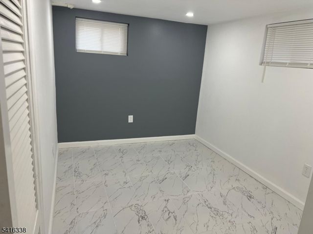 157 Hillside Rd, Elizabeth City, NJ 07208