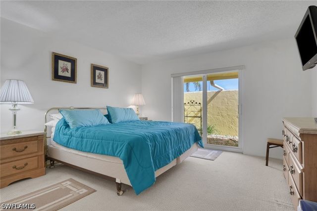 116 Harrison RD 3, Naples, FL 34112
