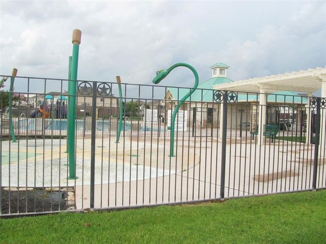 21319 Finbury Oaks Lane, Katy, TX 77449