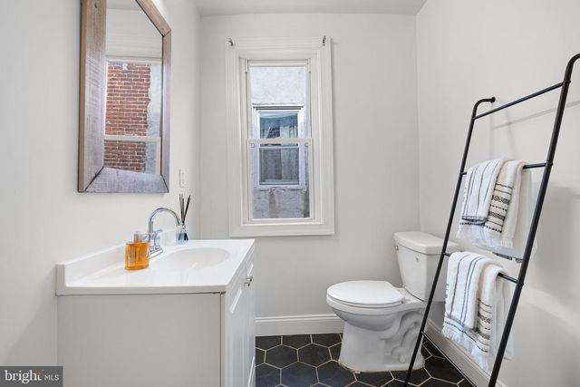 36 E 23RD ST, Wilmington, DE 19802