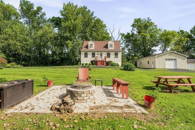 11 St Andrews Road, Walden, NY 12586