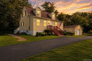 11 St Andrews Road, Walden, NY 12586