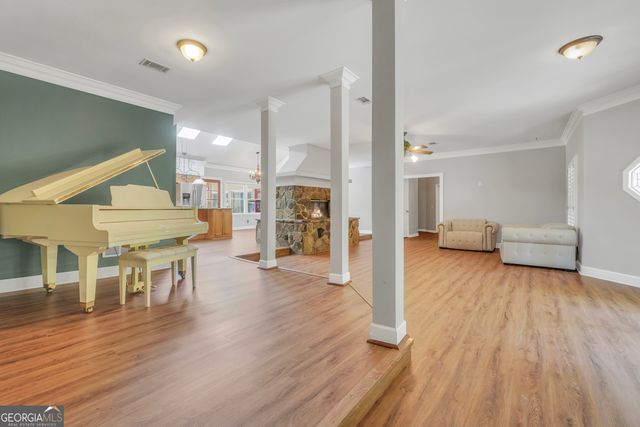 1010 Little River Way, Alpharetta, GA 30004