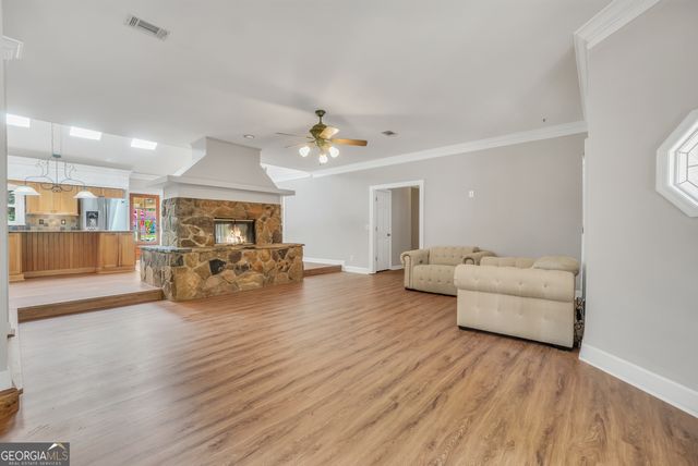 1010 Little River Way, Alpharetta, GA 30004