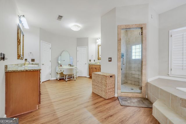1010 Little River Way, Alpharetta, GA 30004