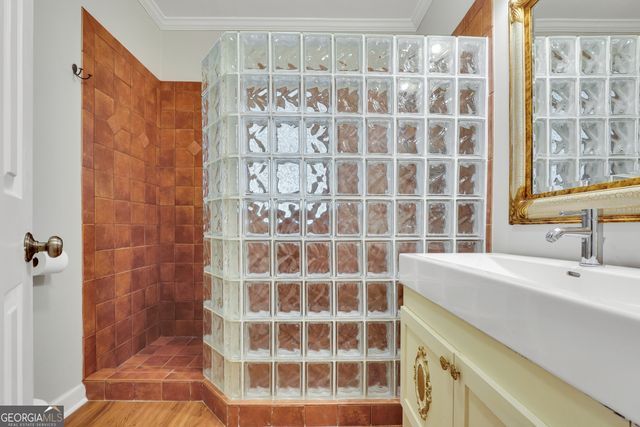 1010 Little River Way, Alpharetta, GA 30004