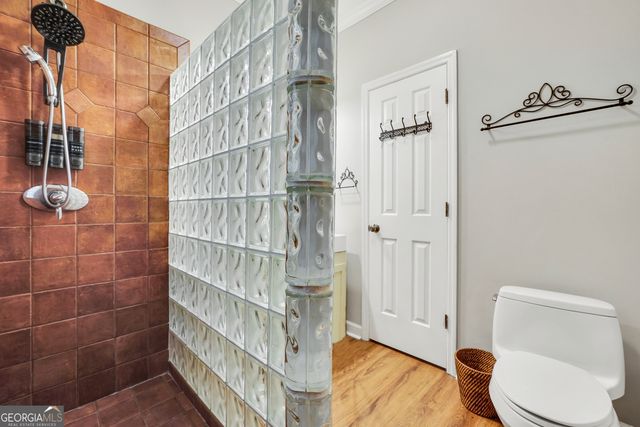 1010 Little River Way, Alpharetta, GA 30004