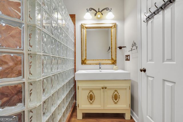 1010 Little River Way, Alpharetta, GA 30004