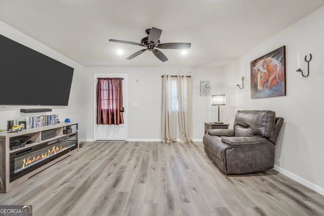 1010 Little River Way, Alpharetta, GA 30004