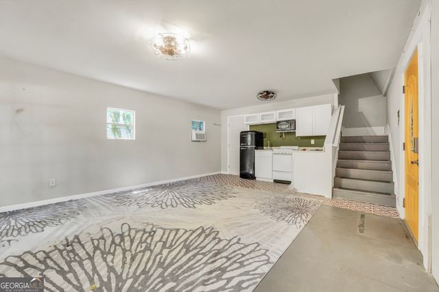 1010 Little River Way, Alpharetta, GA 30004
