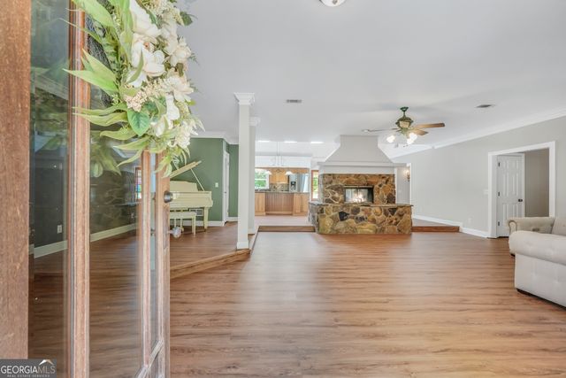 1010 Little River Way, Alpharetta, GA 30004