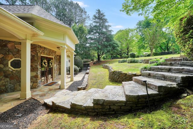 1010 Little River Way, Alpharetta, GA 30004