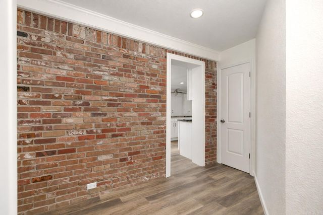 1100 Blue Acres, White Hall, AR 71602