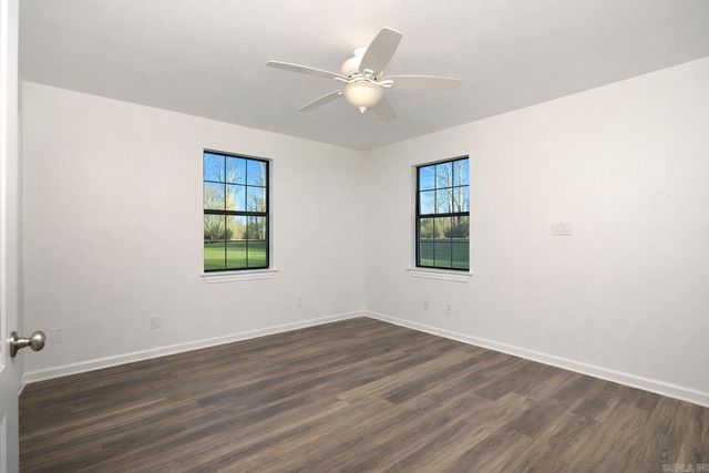 1100 Blue Acres, White Hall, AR 71602