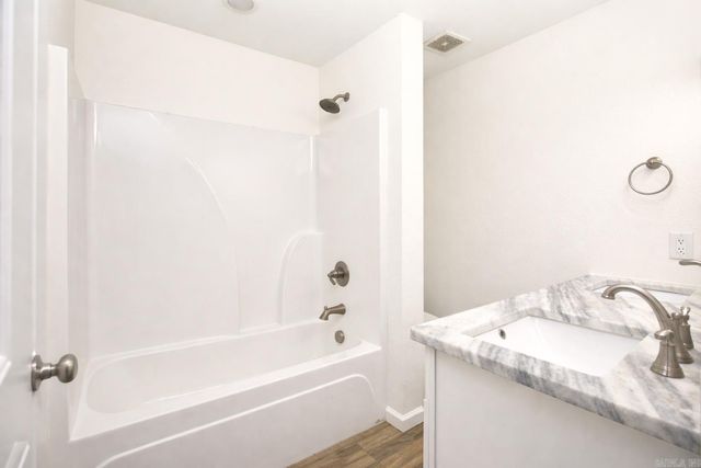 1100 Blue Acres, White Hall, AR 71602