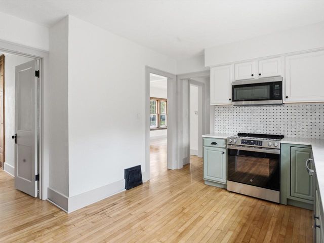 904 Bell AVENUE, Sheboygan, WI 53083